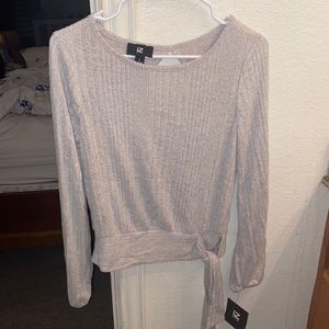 Size small Long sleeve